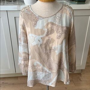 Marc Cain 100% silk Women's Beige and soft blue muted animal print blouse